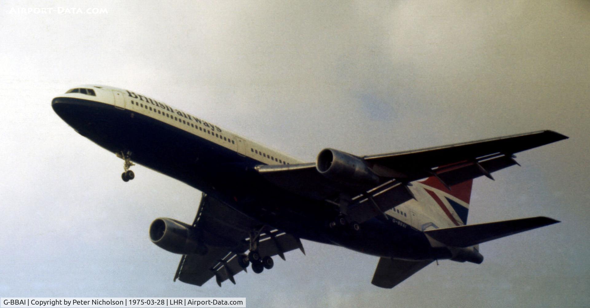 G-BBAI, 1974 Lockheed L-1011-385-1 TriStar 1 C/N 193N-1102, L.1011 TriStar of British Airways on approach to Heathrow in March 1975.