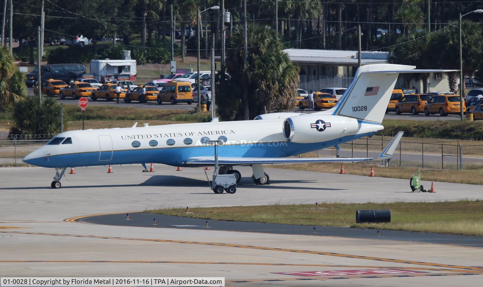 01-0028, 2001 Gulfstream Aerospace VC-37A (Gulfstream V) C/N 620, C-37A