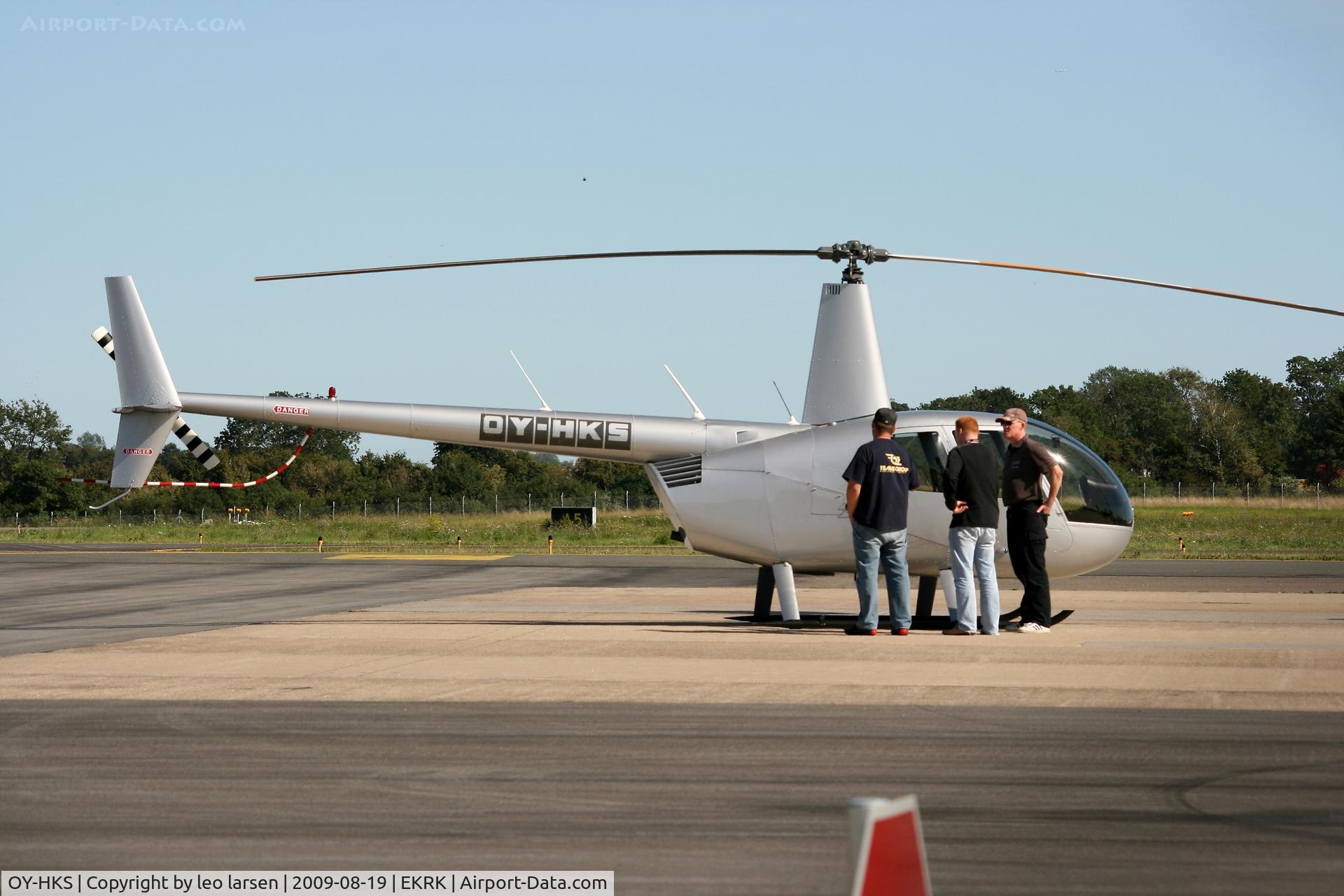 OY-HKS, 2006 Robinson R44  Raven C/N 1640, Roskilde 19.8.2009