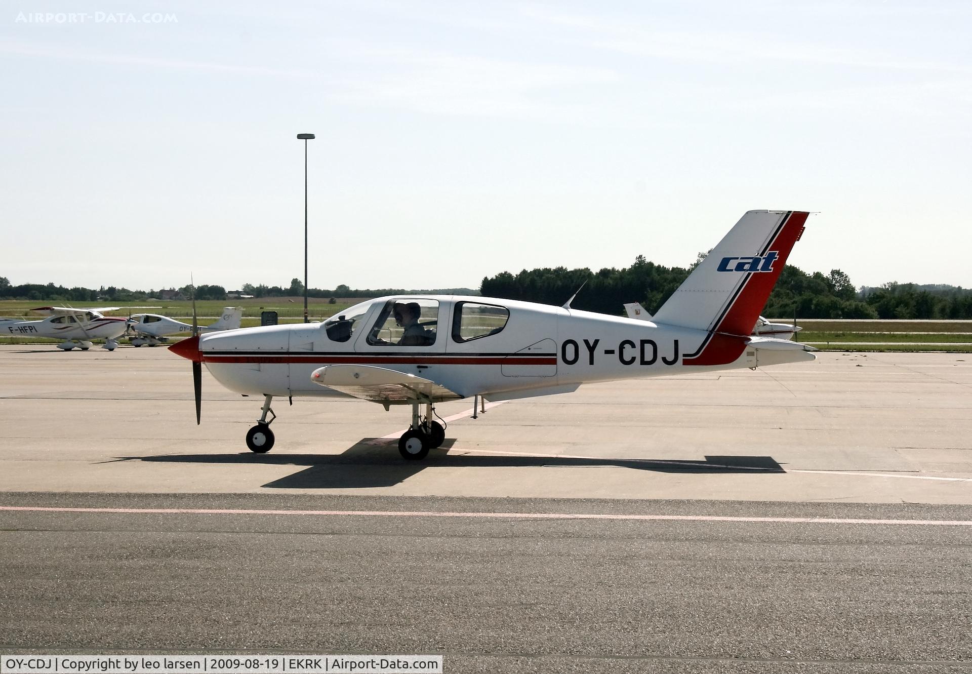 OY-CDJ, 1991 Socata TB-9 Tampico C/N 1271, Roskilde 19.8.2009