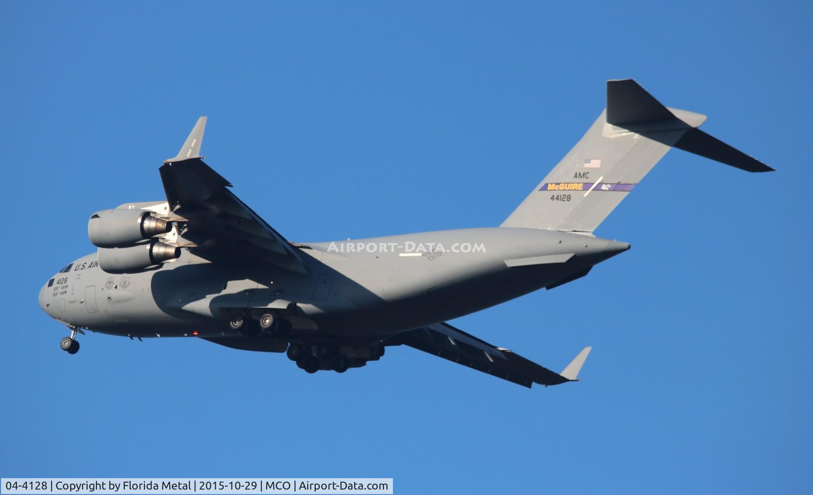 04-4128, 2004 Boeing C-17A Globemaster III C/N P-128, C-17A