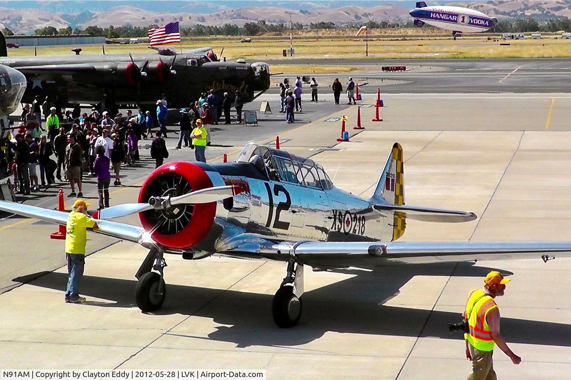 N91AM, 1951 North American Harvard 4 C/N 20218, Livermore Airport 2011