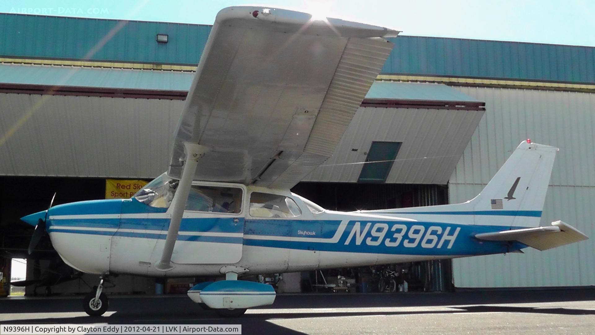 N9396H, 1975 Cessna 172M C/N 17266138, Livermore Airport 2012