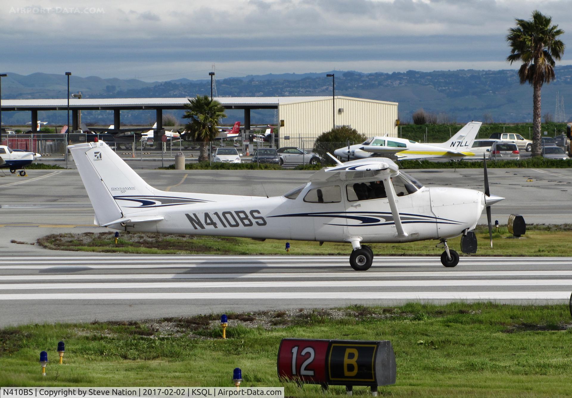 N410BS, 2005 Cessna 172S C/N 172S9966, Locally-based CoreStrength LLC (SF, CA) 2005 Cessna 172S holding for take-off @ San Carlos Airport, CA