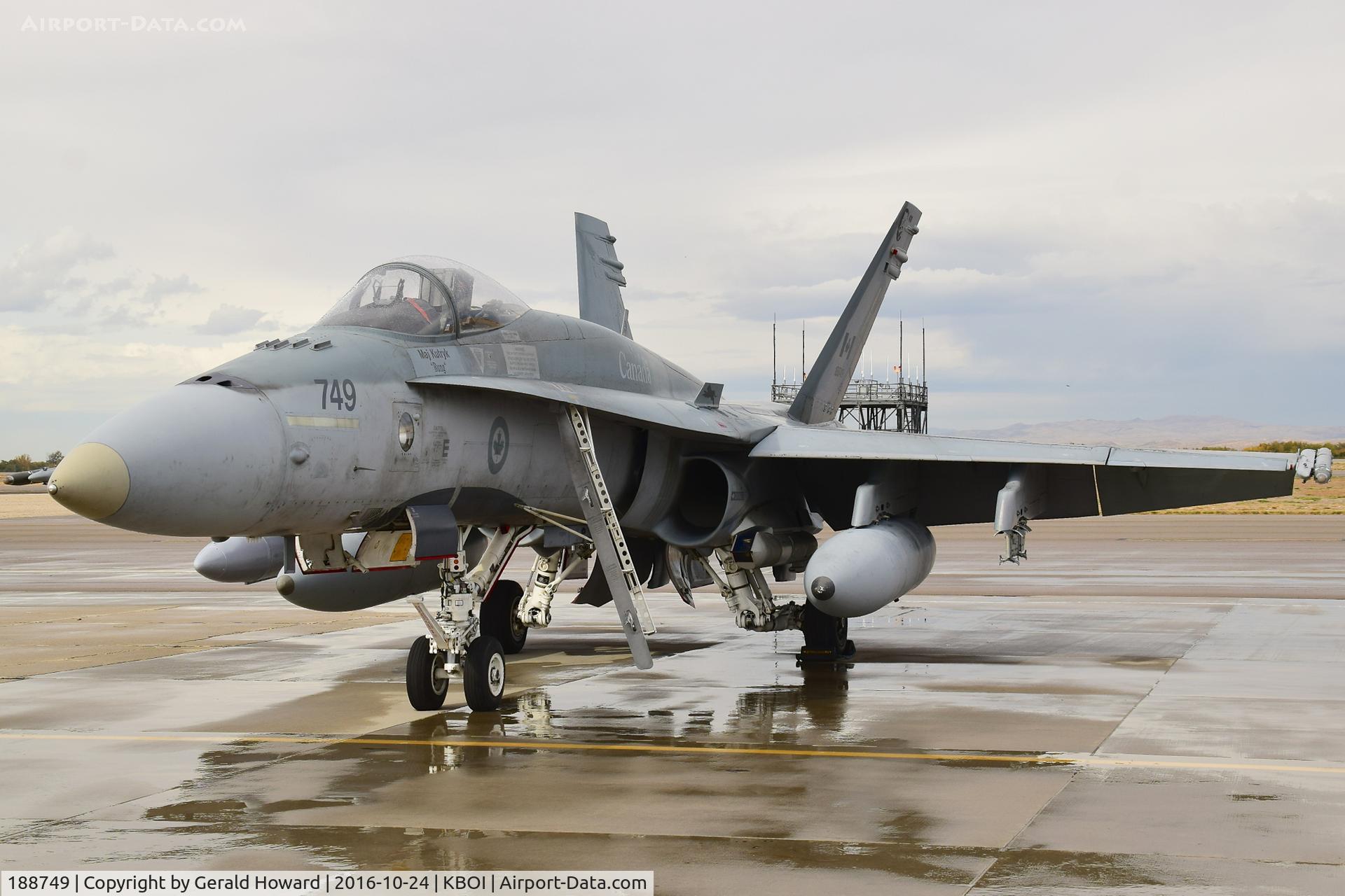 188749, McDonnell Douglas CF-188A Hornet C/N 0352/A294, Parked on south GA ramp. 410 SQ., Cold lake, Alberta, Canada.