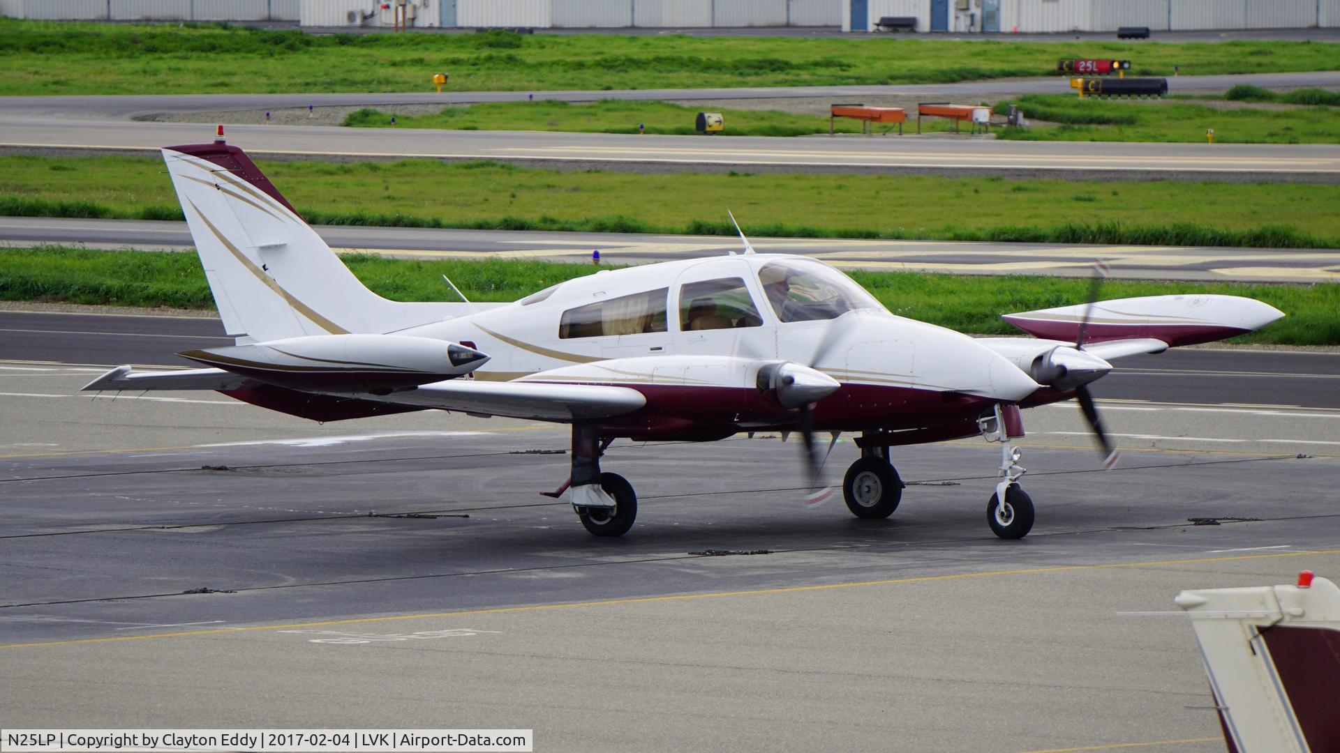 N25LP, 1973 Cessna 310Q C/N 310Q0748, Livermore Airport 2017