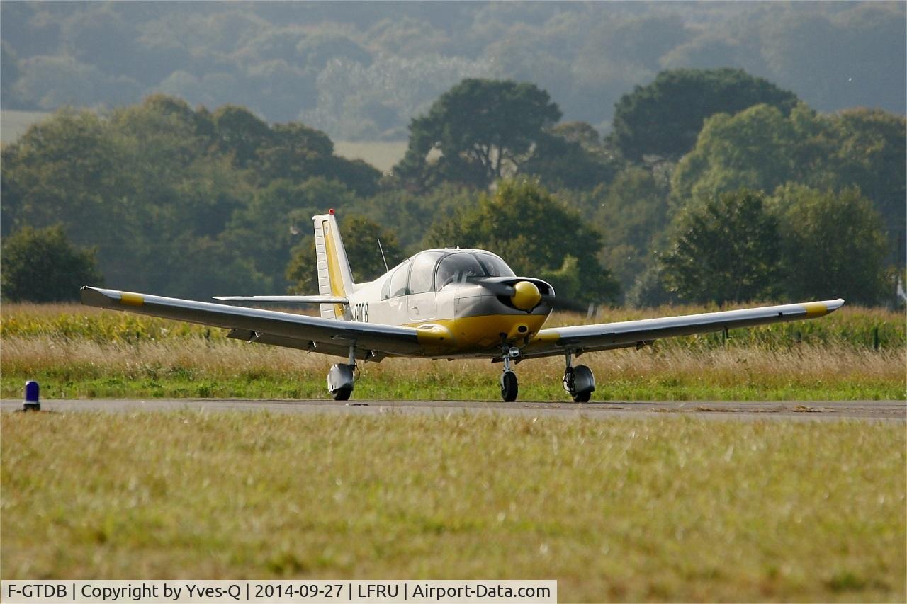 F-GTDB, Wassmer WA-52 Europa C/N 78, Wassmer WA-52 Europa, Taxiing rwy 04, Morlaix-Ploujean airport (LFRU-MXN)