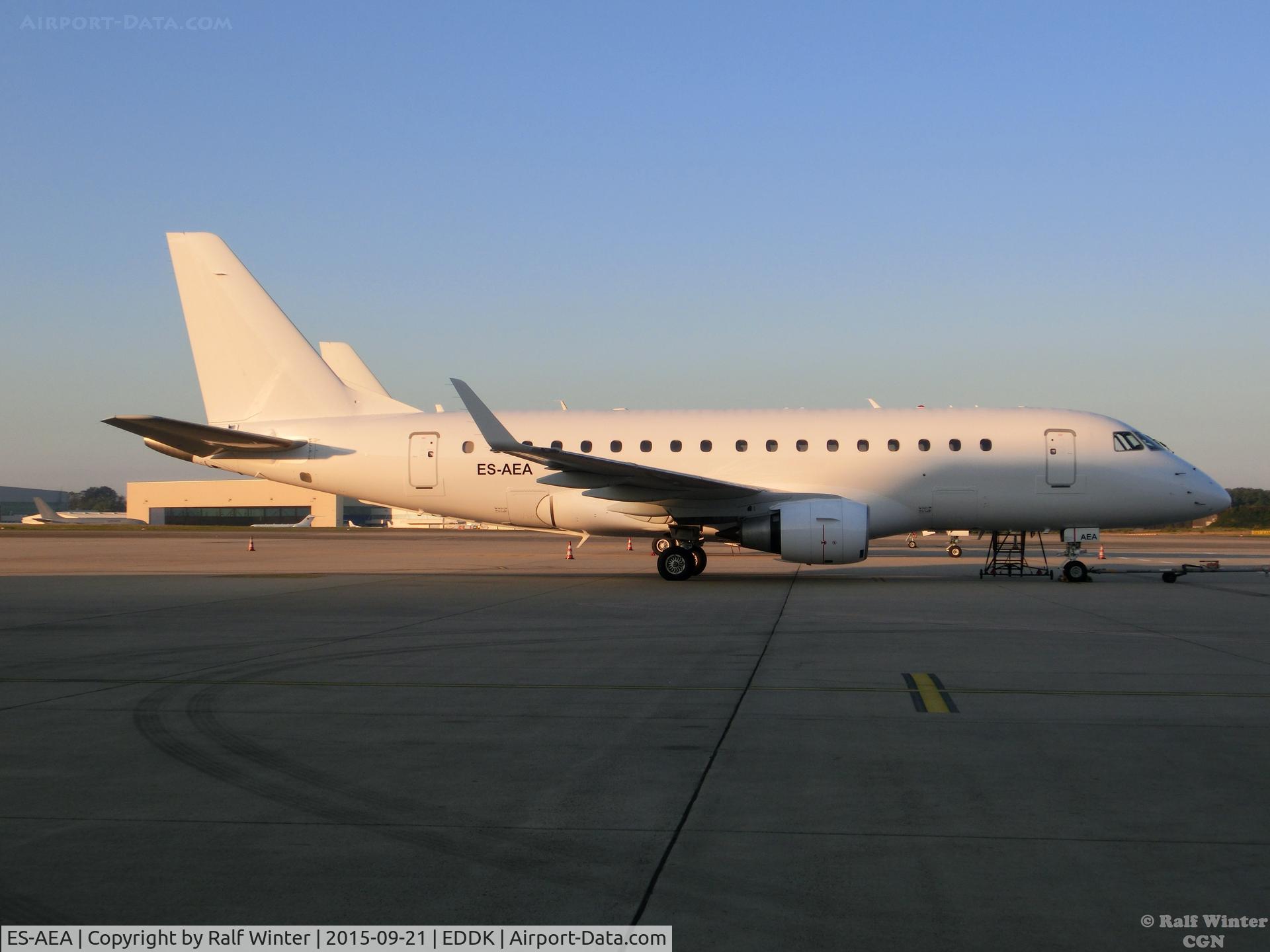 ES-AEA, 2005 Embraer 170LR (ERJ-170-100LR) C/N 17000093, Embraer ERJ-170-100LR - Estonian Air 'out of colors'- ES-AEA - 21.09.2015 - CGN
