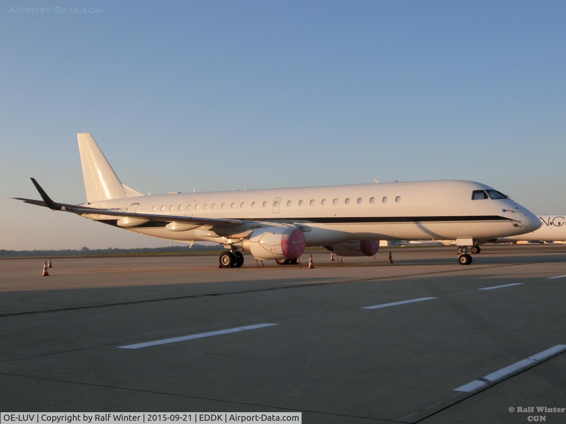 OE-LUV, 2013 Embraer ERJ-190-100ECJ Lineage 1000 C/N 19000571, Embraer ERJ-190ECJ Lineage 1000 - International Jet Management - OE-LUV - 21.09.2015 - CGN