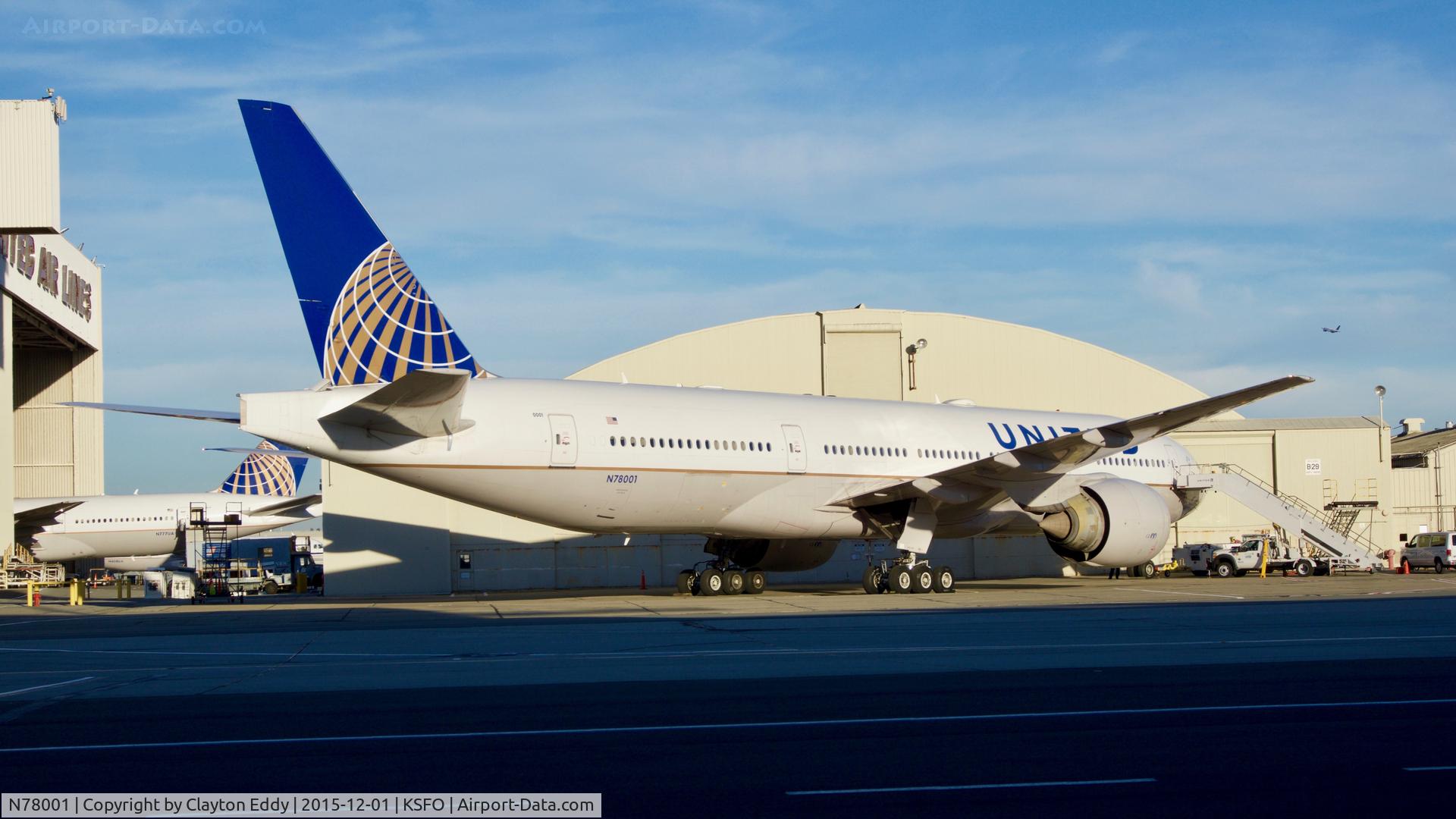 N78001, 1998 Boeing 777-224 C/N 27577, SFO 2015