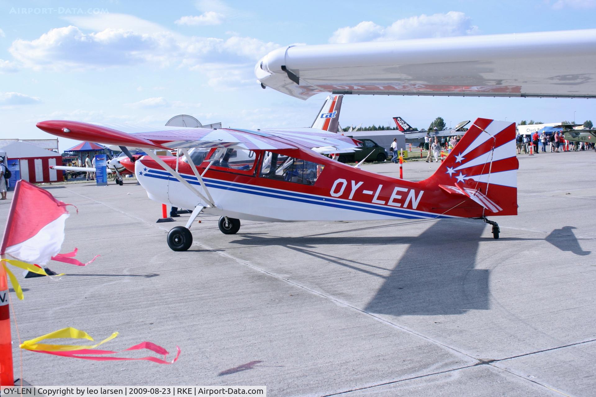 OY-LEN, 1977 Bellanca 8KCAB Decathlon C/N 346-77, Roskilde Air Show 23.8.2009