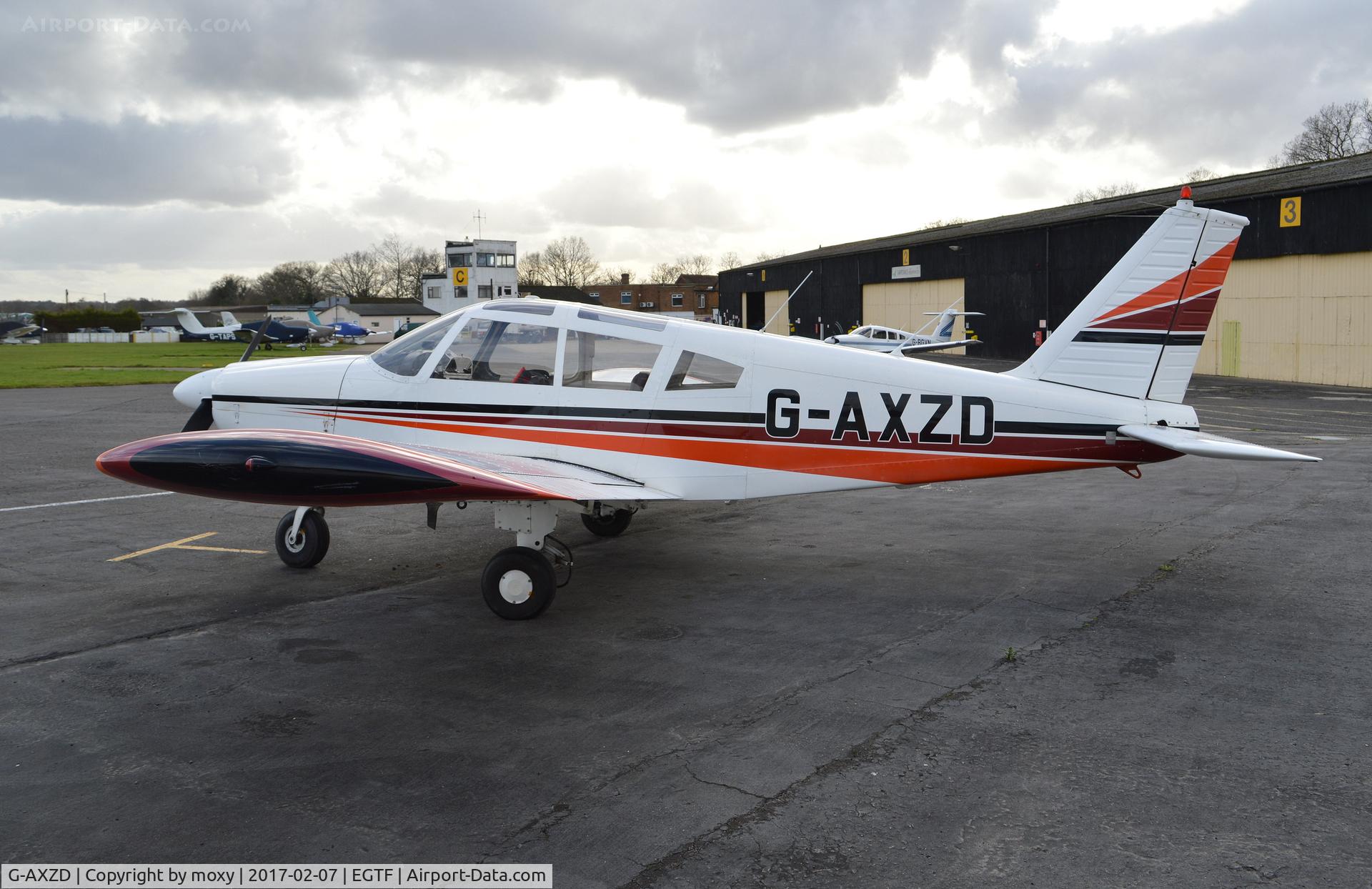 G-AXZD, 1970 Piper PA-28-180 Cherokee C/N 28-5609, Piper PA-28-180 Cherokee at Fairoaks.