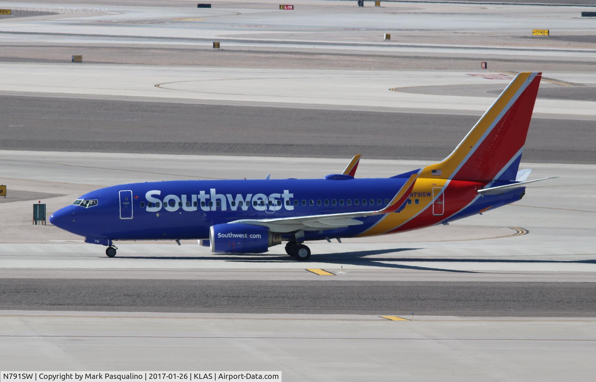 N791SW, 2000 Boeing 737-7H4 C/N 27886, Boeing 737-700