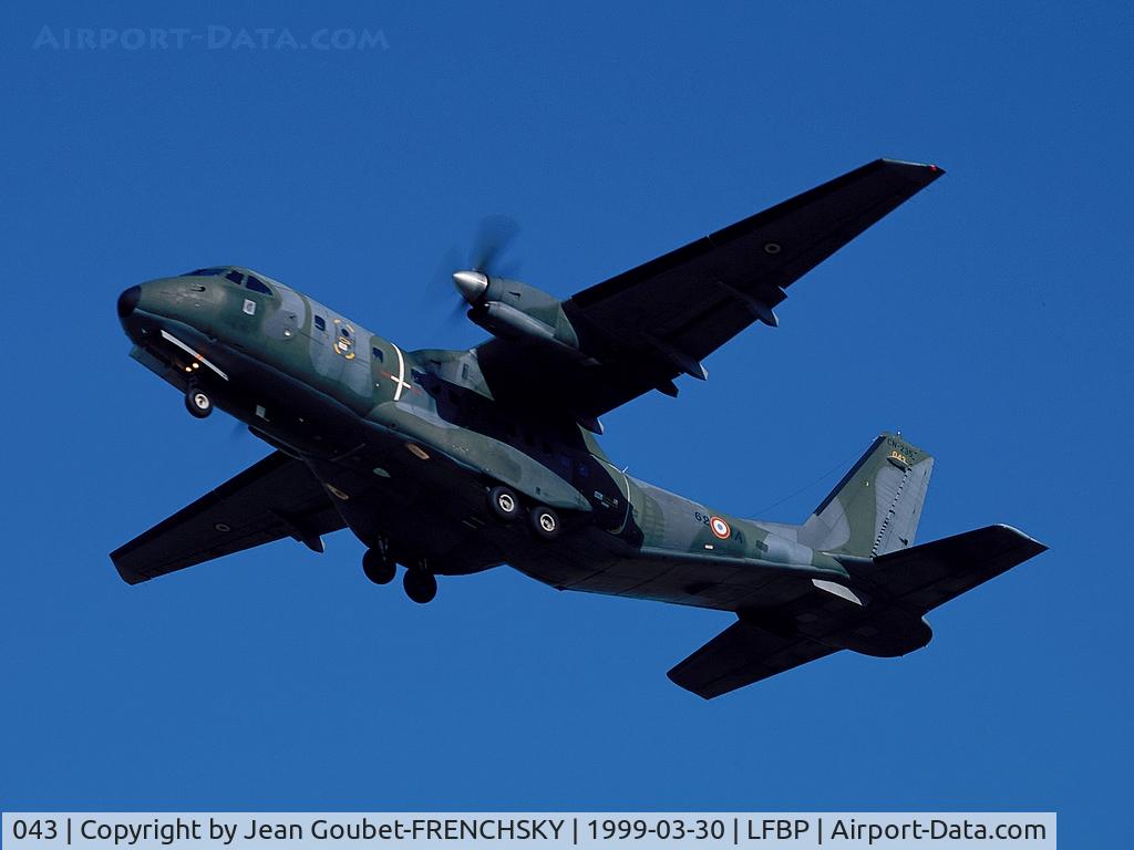 043, 1991 Airtech CN-235-200M C/N C043, COTAM take off