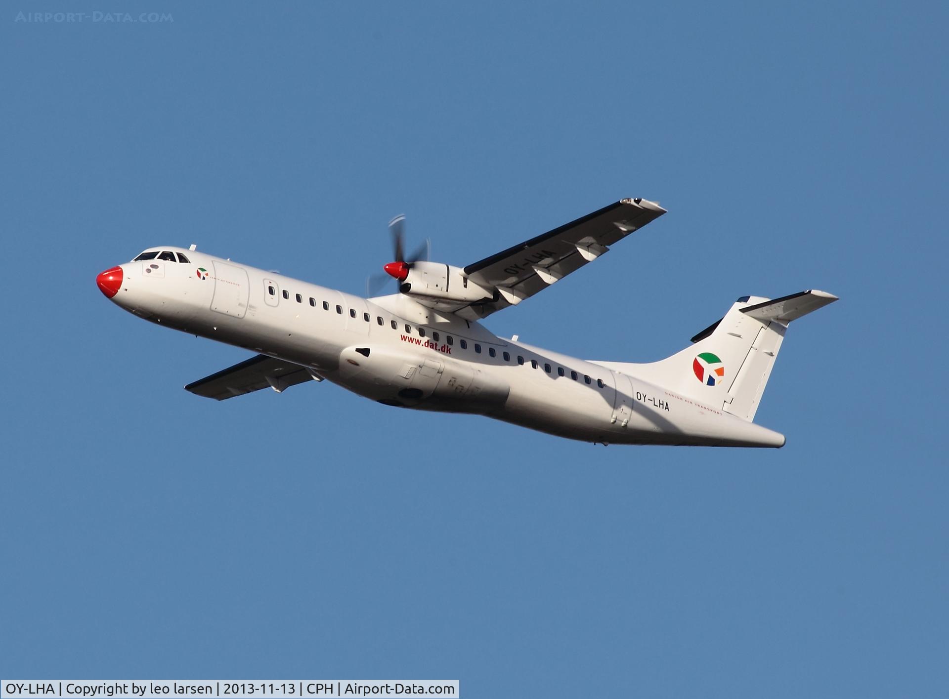 OY-LHA, 1997 ATR 72-202 C/N 508, Copenhagen 13.11.2013.Now re-reg C-FINB 1.2.2017