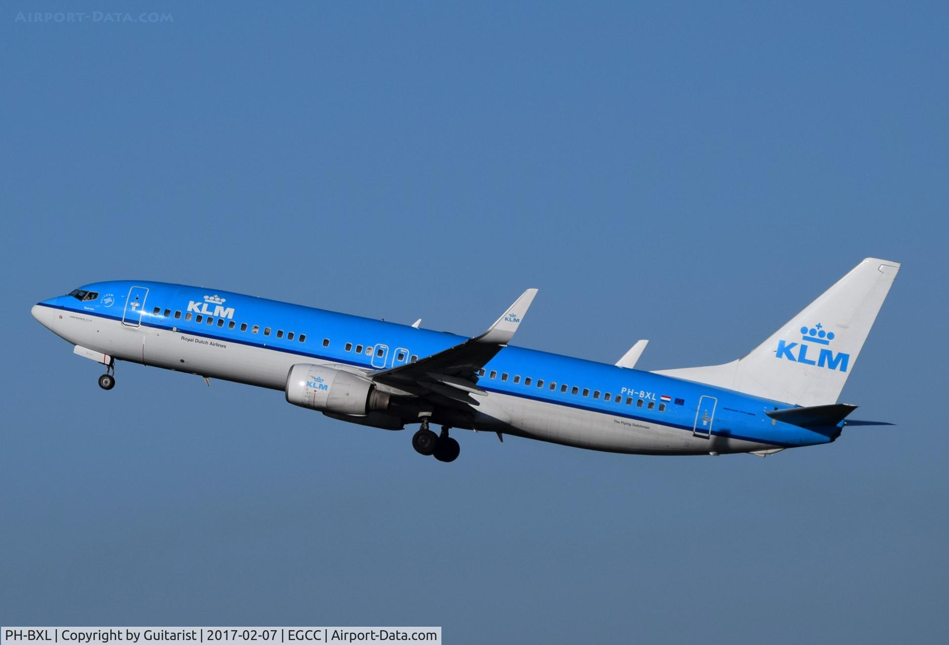 PH-BXL, 2000 Boeing 737-8K2 C/N 30359, At Manchester