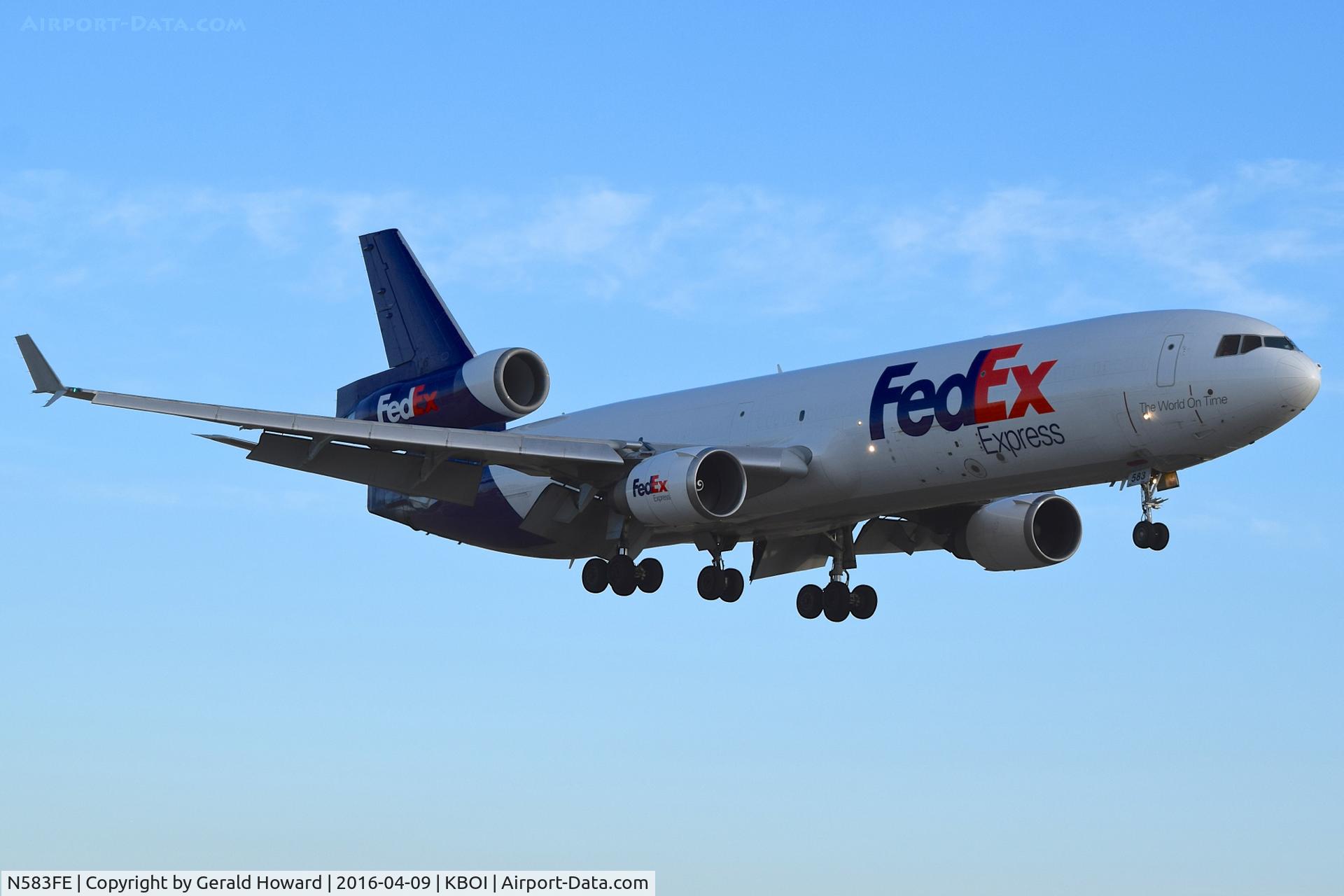 N583FE, 1991 McDonnell Douglas MD-11F C/N 48421, On final approach to RWY 10R.