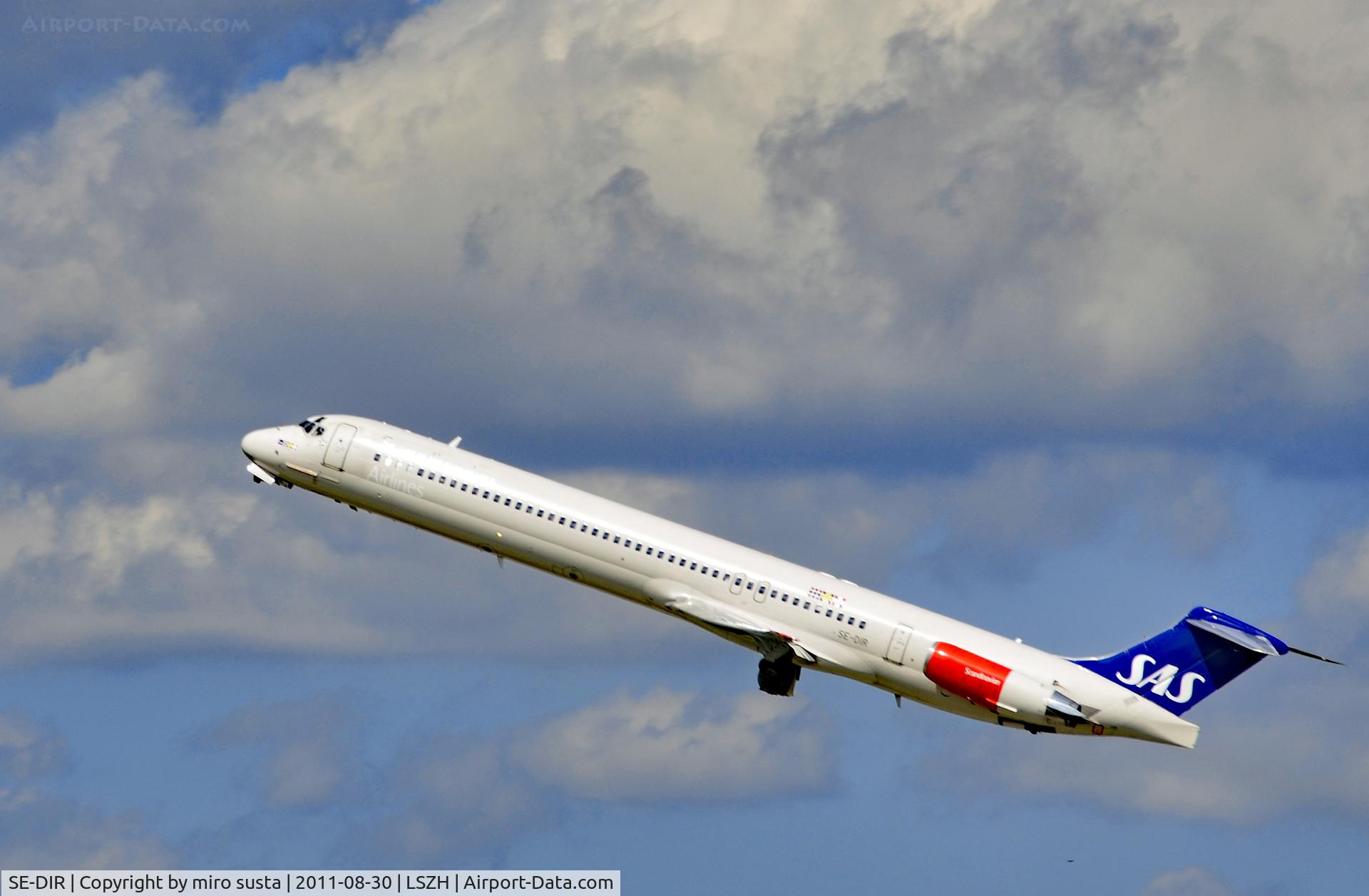 SE-DIR, 1991 McDonnell Douglas MD-82 (DC-9-82) C/N 53004, Scandinavian Airlines Mc Donnel Douglas MD-82 Airplane, Zurich-Kloten International Airport, Switzerland