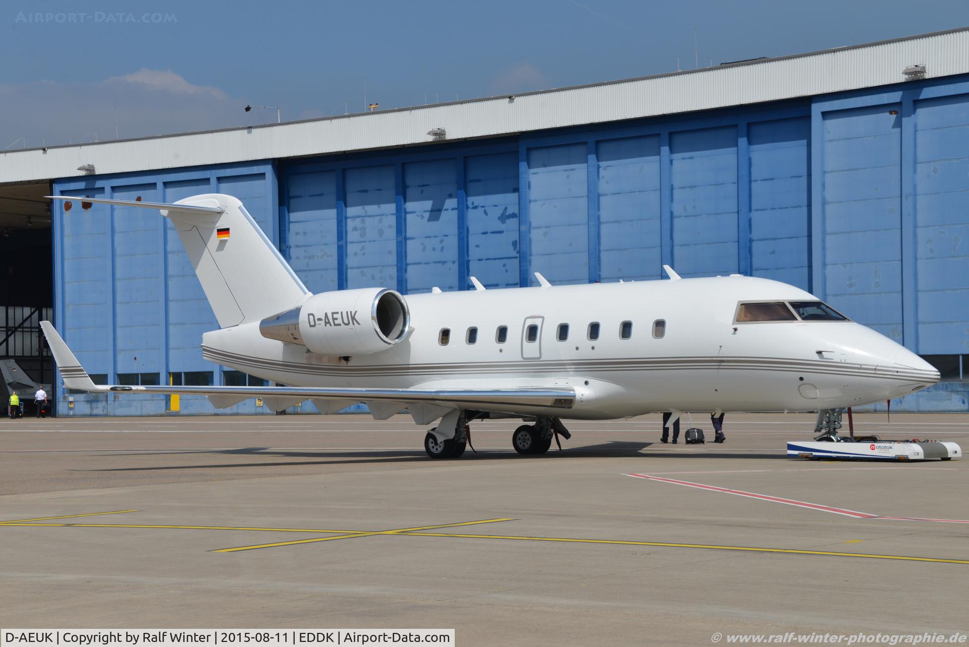 D-AEUK, 2004 Bombardier Challenger 604 (CL-600-2B16) C/N 5580, Canadair CL-600-2B16 Challenger 604 - CLS Challenge Air - D-AEUK - 11.08.2015 - CGN