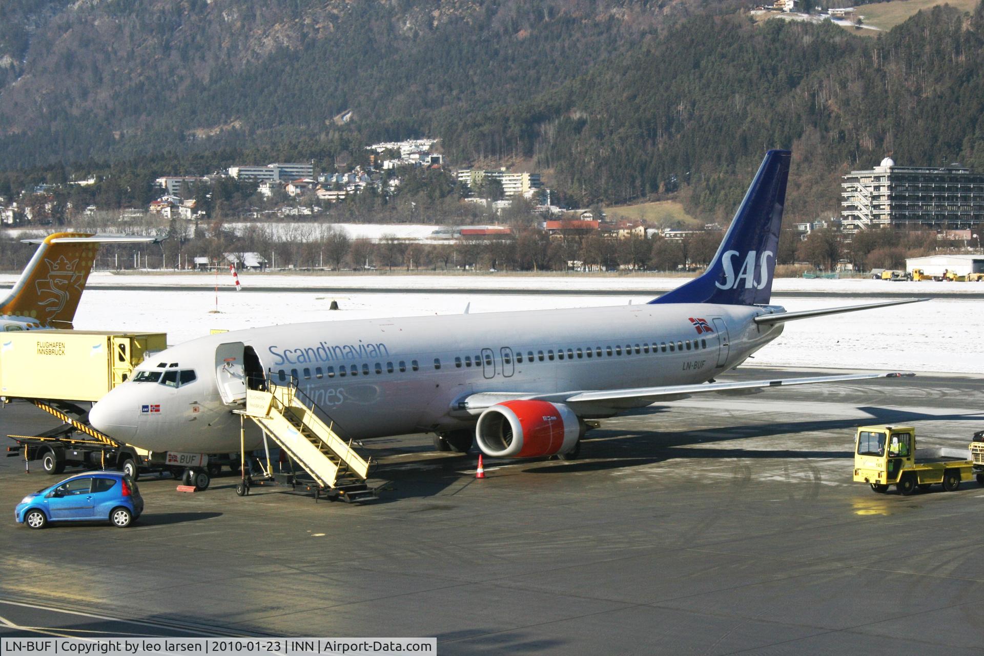 LN-BUF, 1997 Boeing 737-405 C/N 25795, Innsbruck 23.1.2010