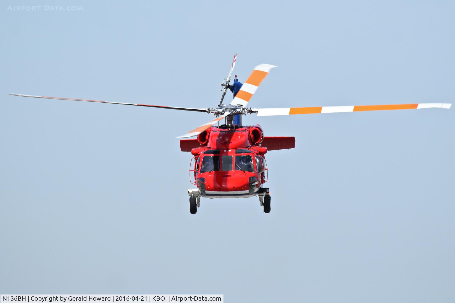 N136BH, 1992 Sikorsky S-70A-27 C/N 701835, Taking off from Firehawk ramp.