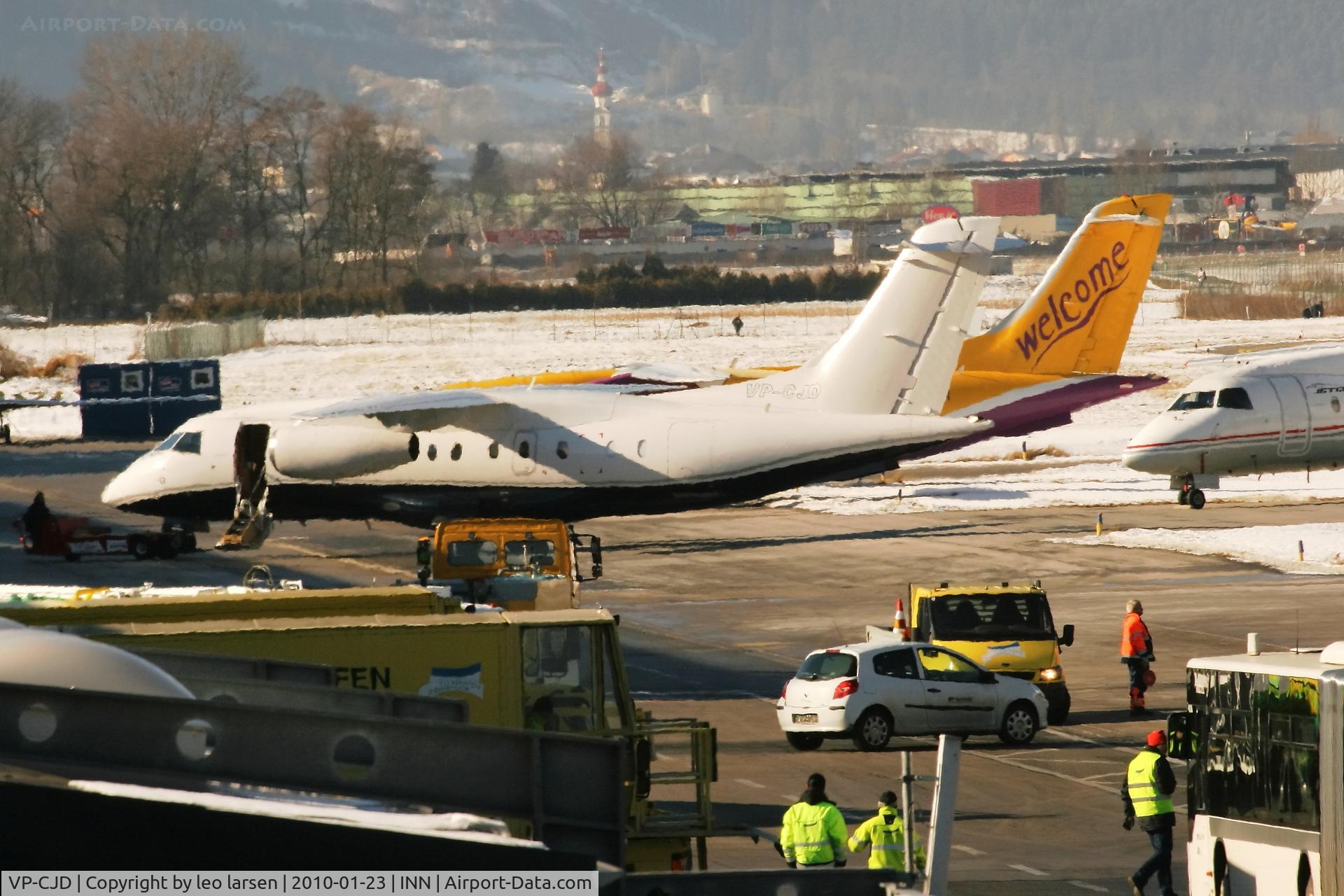 VP-CJD, 2008 Fairchild Dornier 328-300 328JET C/N 3221, Innsbruck 23.1.2010