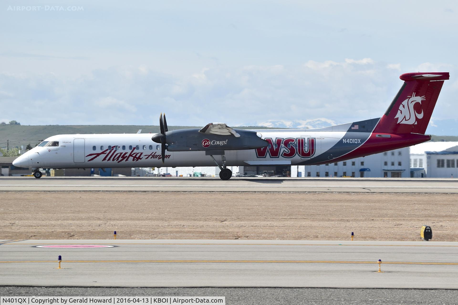 N401QX, 2001 De Havilland Canada DHC-8-402 Dash 8 C/N 4031, Take off on RWY 10L.