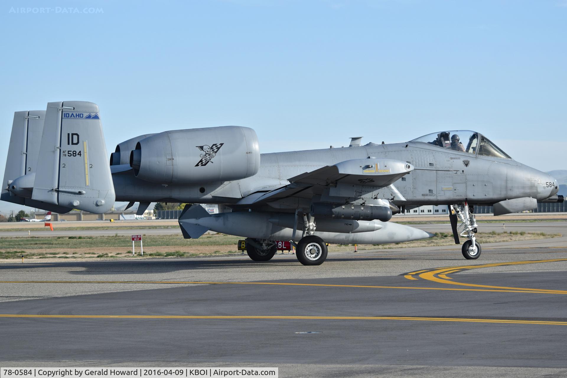 78-0584, 1978 Fairchild Republic A-10C Thunderbolt II C/N A10-0204, Turning onto RWY 28L. Note long range tank.190th Fighter Sq., 124th Fighter Wing, Idaho ANG.
