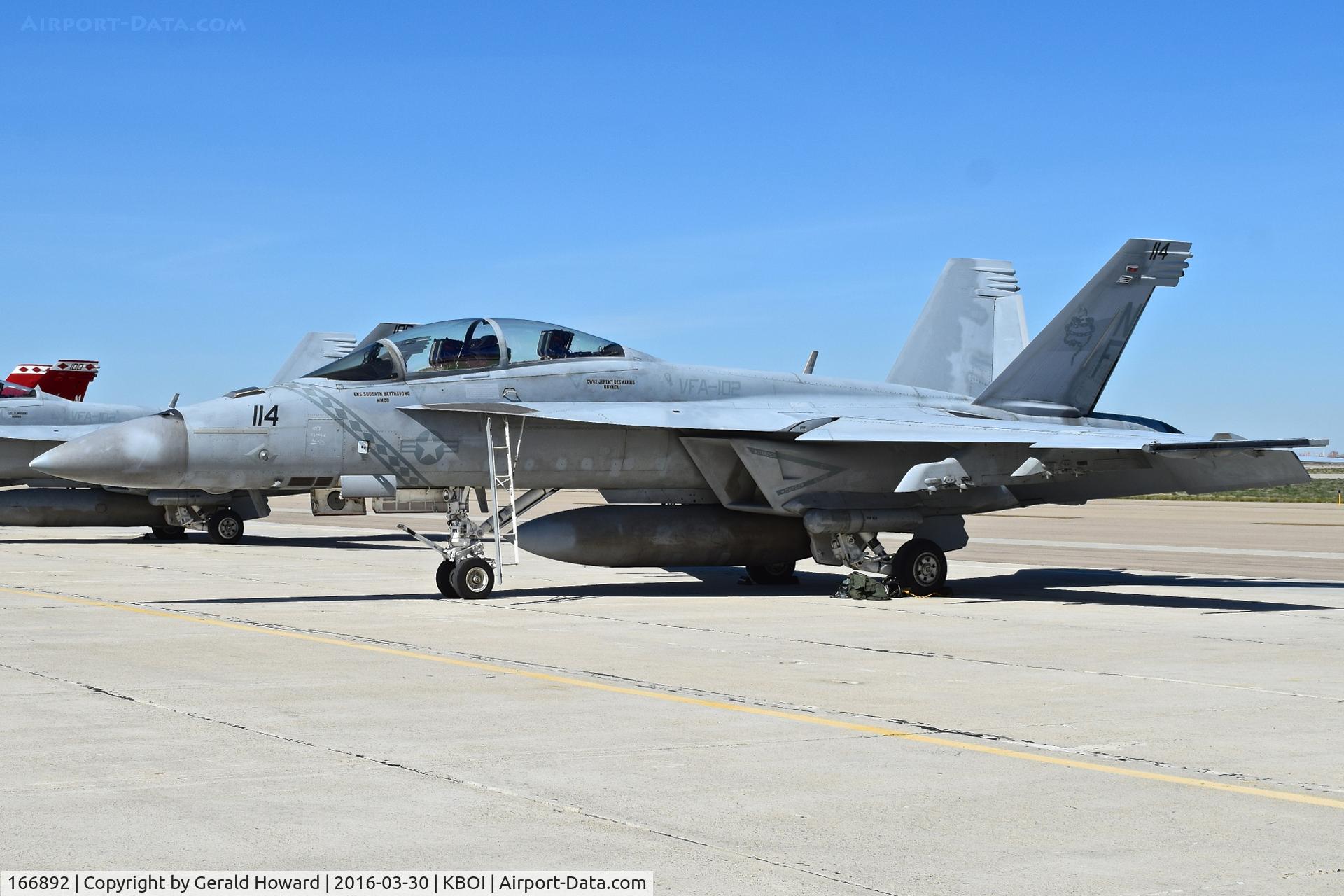 166892, Boeing F/A-18F Super Hornet C/N F222, Parked on south GA ramp.  VAF-102 “Diamondbacks”, NAF Atsugi, Japan.
(CVW-5  USS Ronald Reagan)