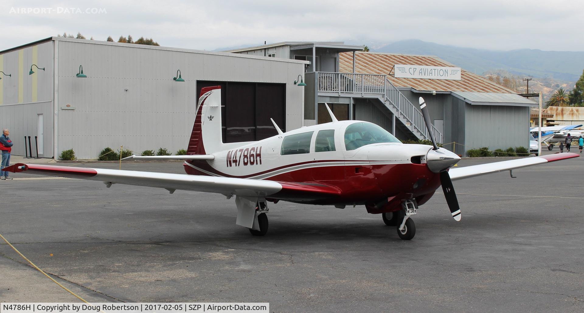 N4786H, 1979 Mooney M20J 201 C/N 24-0876, 1979 Mooney M20J 201, Lycoming IO-360 A&C 200 Hp, at Fuel Dock