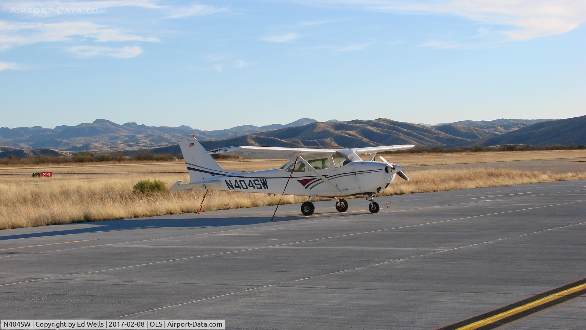 N404SW, 1968 Cessna 172I C/N 17256702, On the ramp at OLS.