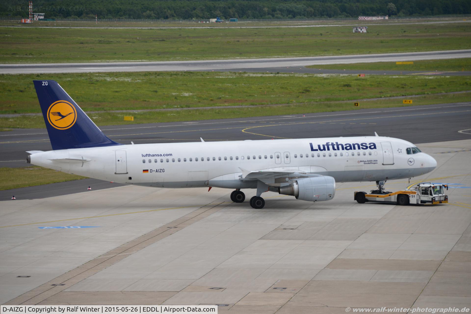 D-AIZG, 2010 Airbus A320-214 C/N 4324, Airbus A320-214 - LH DLH Lufthansa 'Sindelfingen' - 4324 - D-AIZG - 26.05.2015 - DUS