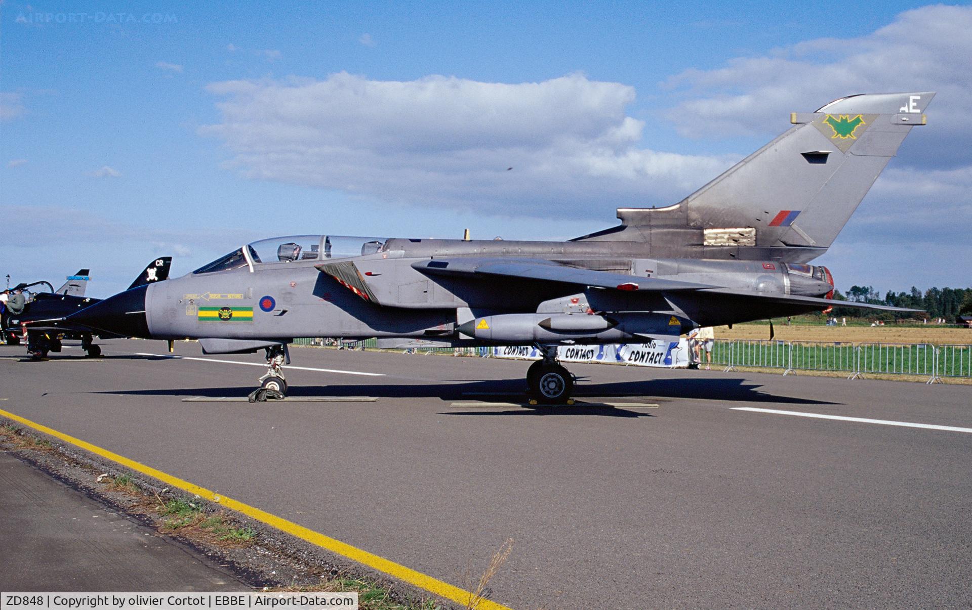 ZD848, 1985 Panavia Tornado GR.4 C/N 441/BS146/3201, Beauvechain airshow 2002