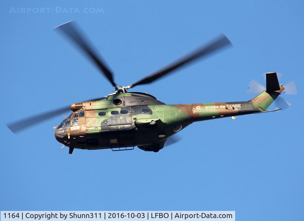 1164, Aérospatiale SA-330B Puma C/N 1164, Passing above the Airport...