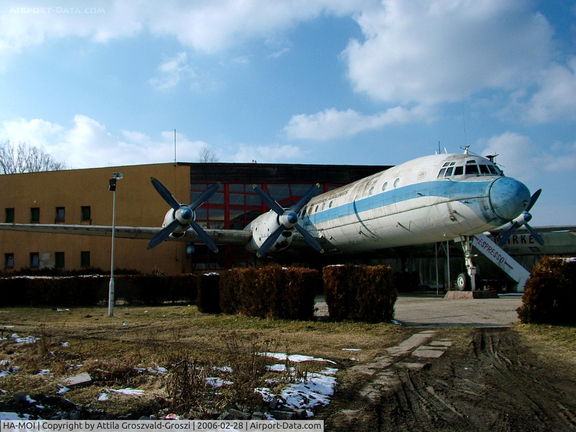 HA-MOI, Ilyushin Il-18D C/N 187010002, Abda, ELVIS park, Hungary