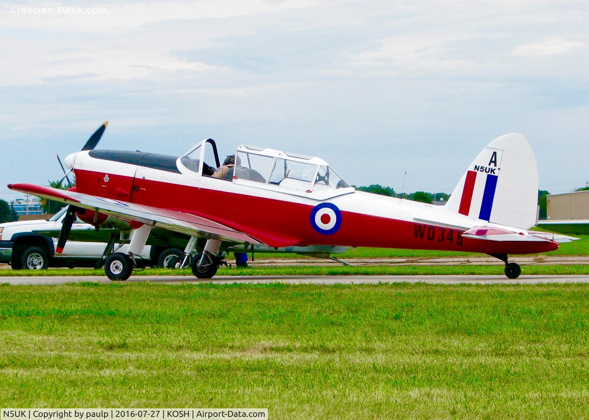 N5UK, 1952 De Havilland DHC-1 Chipmunk T.10 C/N C1/0282, At Oshkosh.