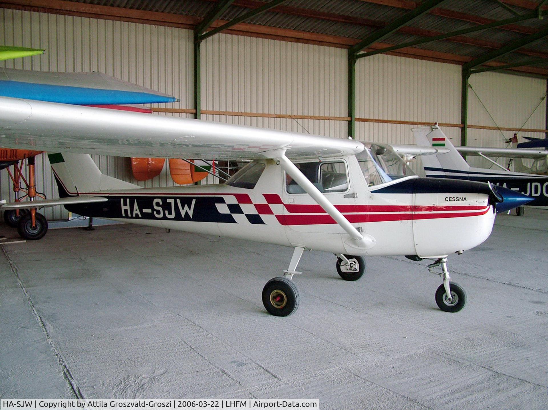HA-SJW, 1968 Cessna 150H C/N 15068122, Fertöszentmiklós MEIDL-Airport, Hungary