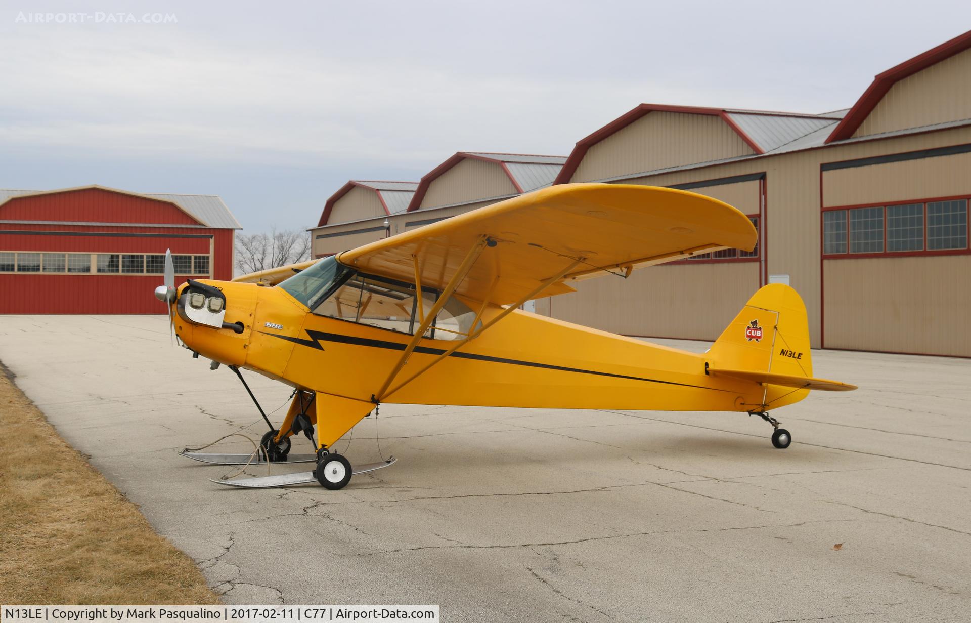 N13LE, Piper J3C-65 Cub Cub C/N 17571, Piper J3C-65