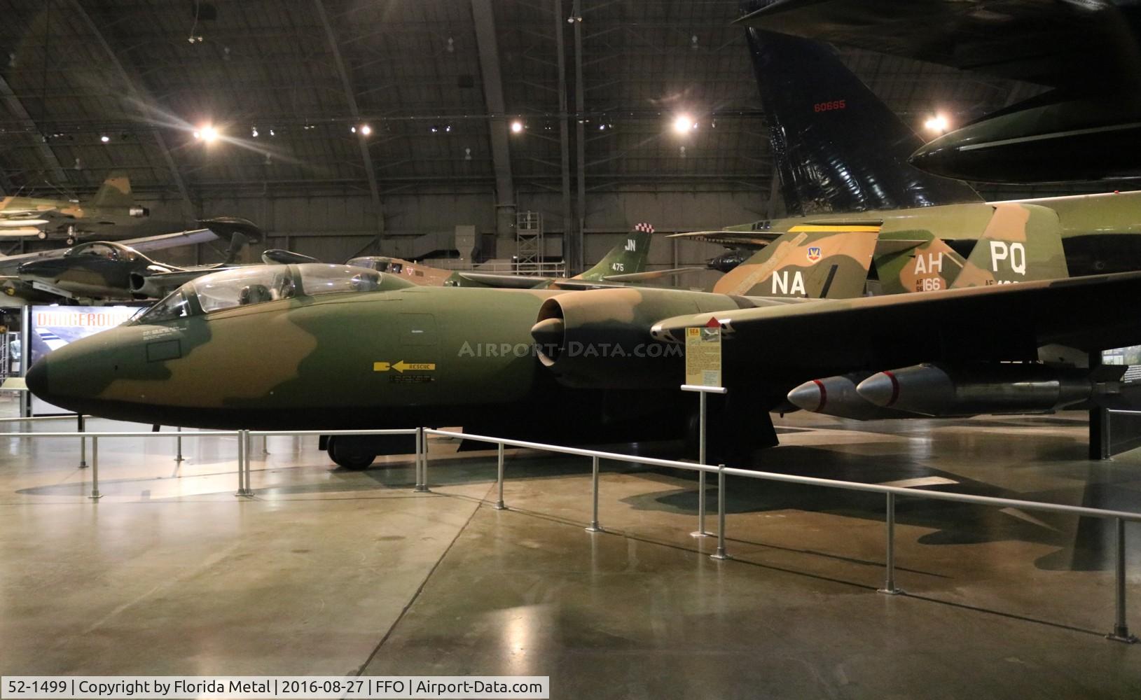 52-1499, 1952 Martin EB-57B Canberra C/N 082, EB-57B
