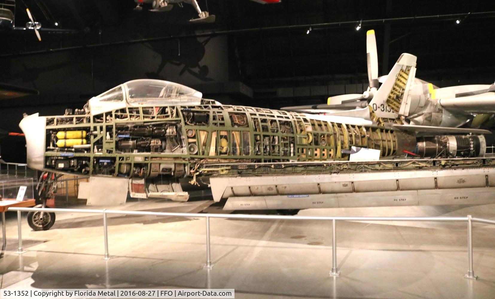 53-1352, 1953 North American F-86H-10-NH Sabre C/N 203-124, F-86H