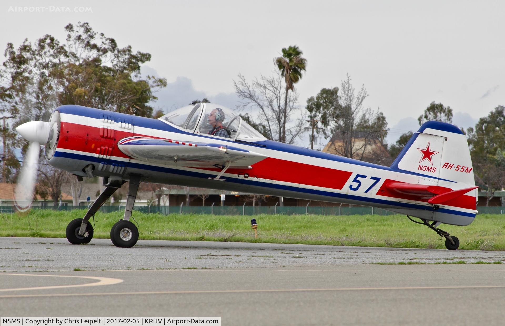 N5MS, 1992 Yakovlev Yak-55M C/N 920703, Locally-based 1992 Yak-55M in run up area at Reid Hillview Airport, San Jose, CA.