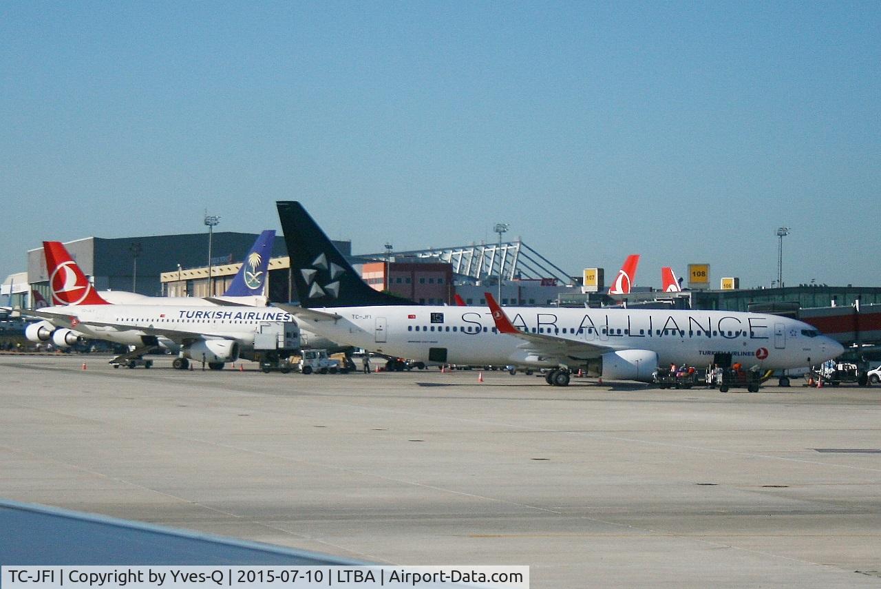TC-JFI, 1999 Boeing 737-8F2 C/N 29771, Boeing 737-8F2, Boarding ramp 109, Istanbul Atatürk Airport (LTBA-IST)