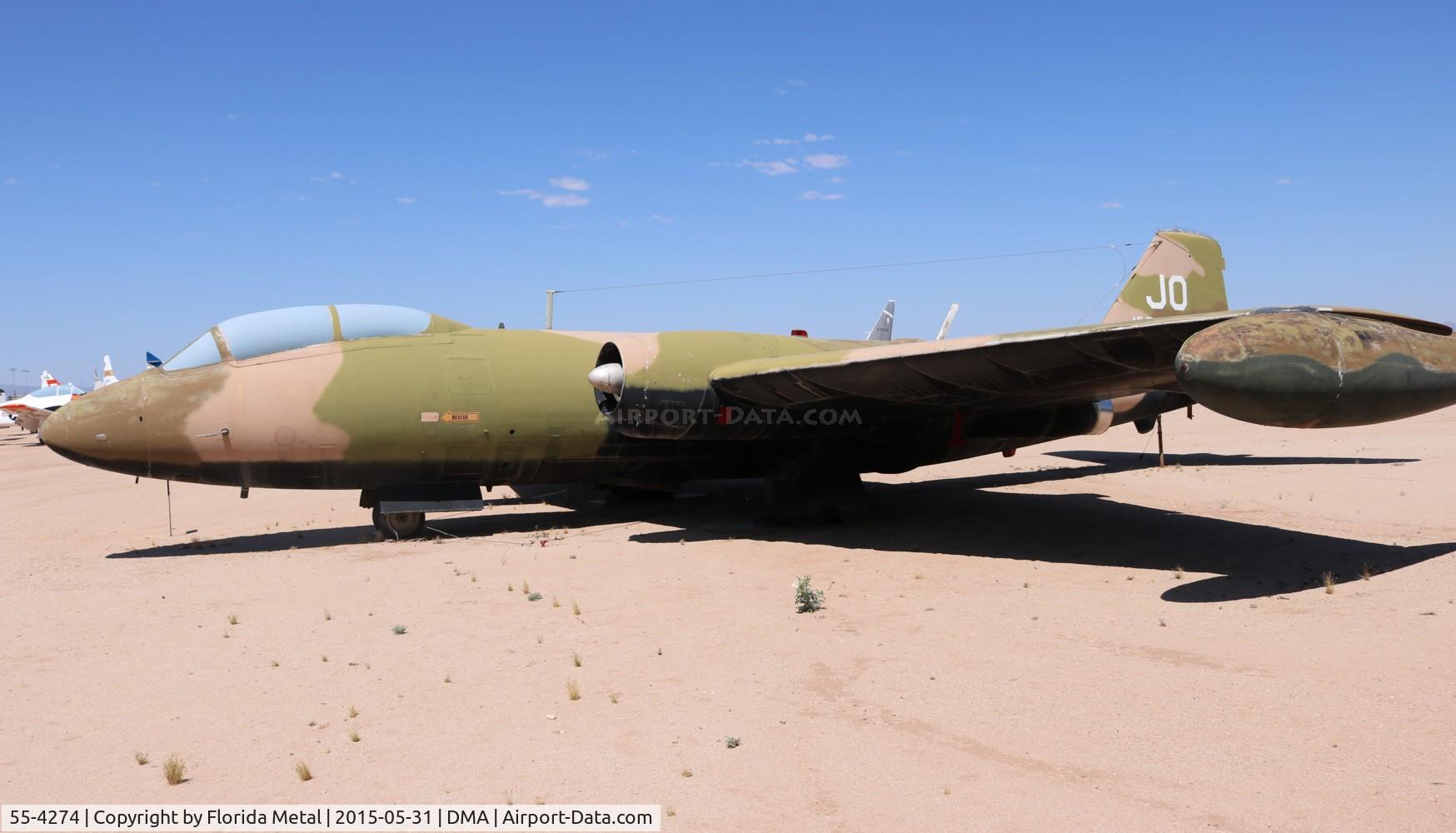 55-4274, Martin B-57E Canberra C/N 376, B-57E