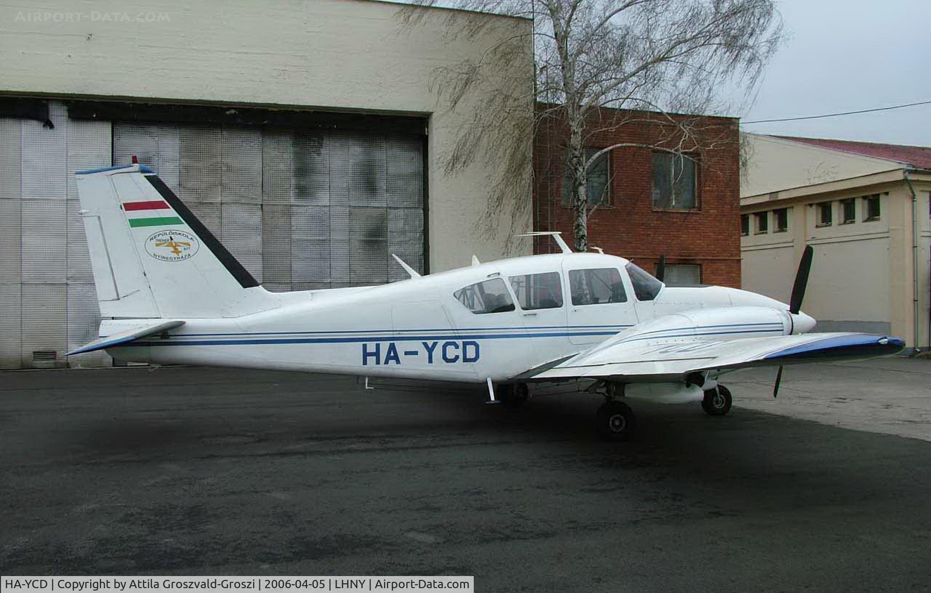 HA-YCD, 1971 Piper PA-23-250 Aztec E C/N 27-4700, Nyíregyháza Airport, Hungary