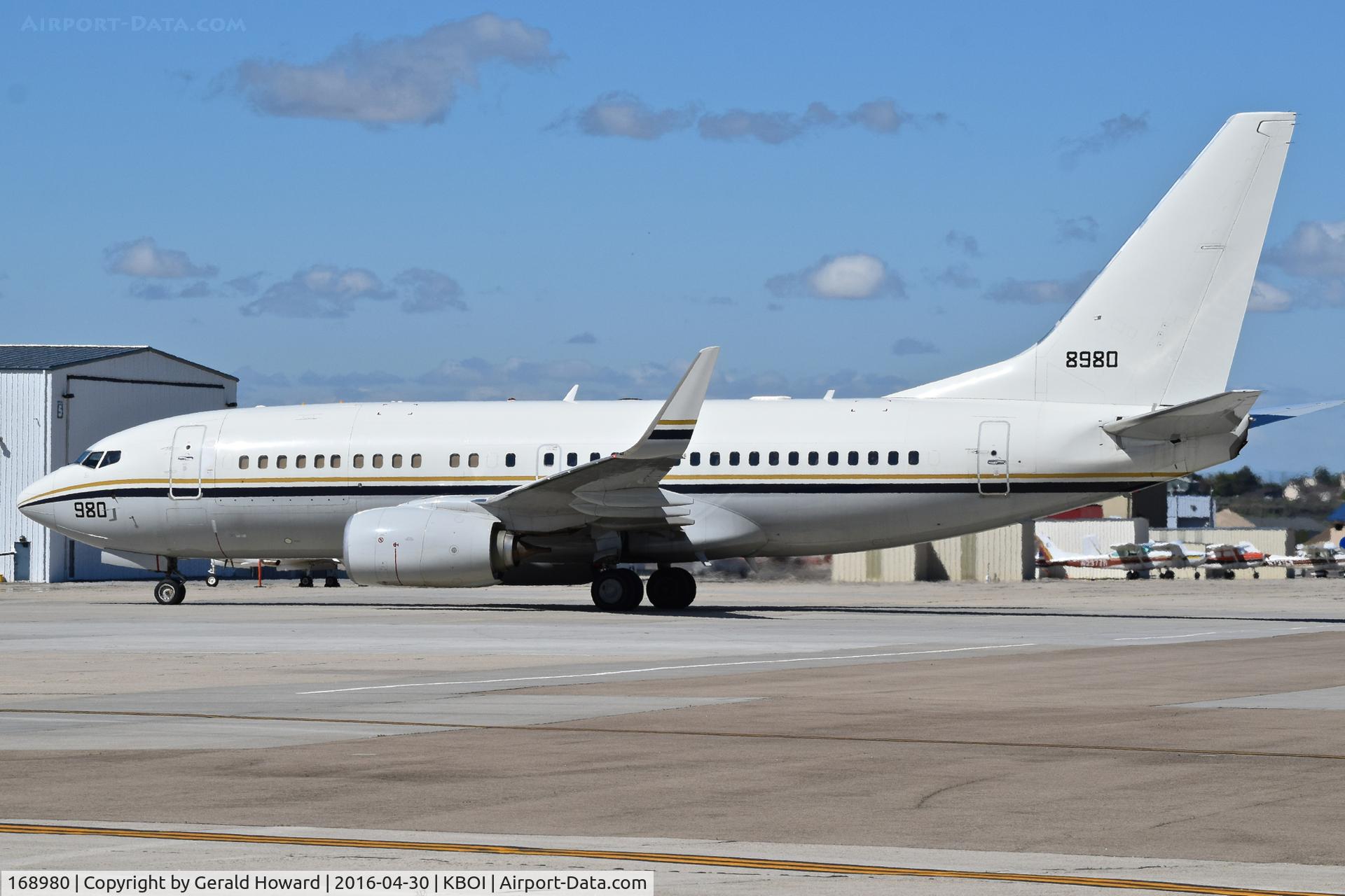 168980, 2014 Boeing C-40A Clipper C/N 43827, Parked on the south GA ramp. VR-59 “The Lone Star Express”, NAS JRB Fort Worth, TX.