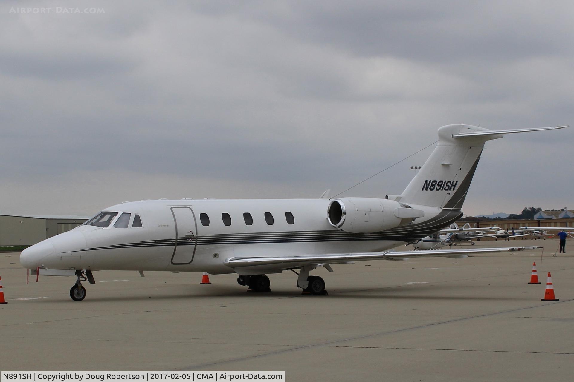 N891SH, 1991 Cessna 650 Citation VI C/N 650-0210, 1991 Cessna 650 CITATION VI, two Garrett TFE731-3B-100S Turbofans 3,650 lb st each, 8 seats. Michigan visitor
