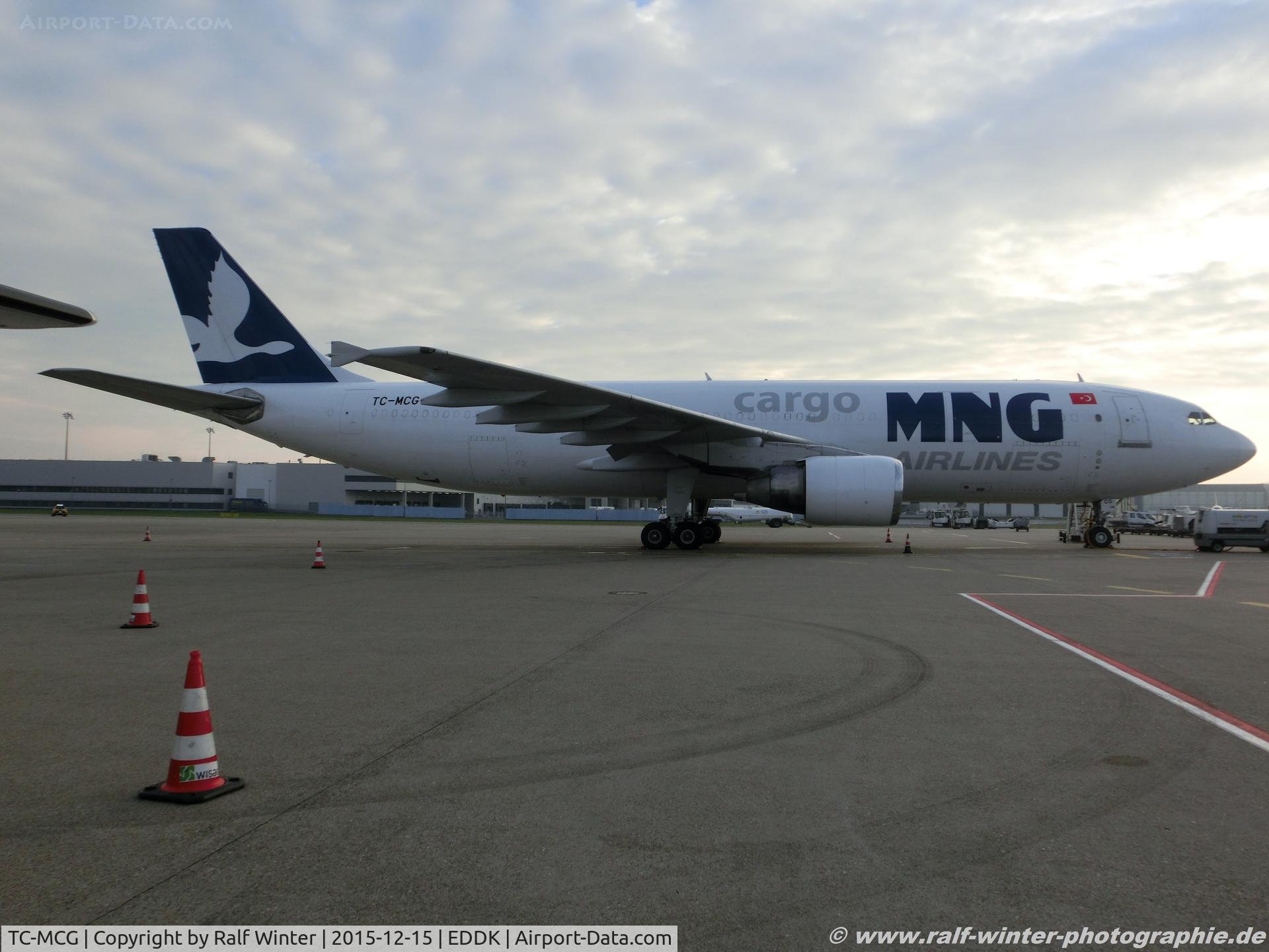 TC-MCG, 1994 Airbus A300B4-605R(F) C/N 739, Airbus A300-605RF - MB MNB MNG Airlines - 739 - TC-MCG - 15.12.2015 - CGN