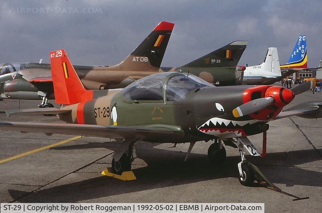 ST-29, SIAI-Marchetti SF-260MB C/N 10-29, Open day.