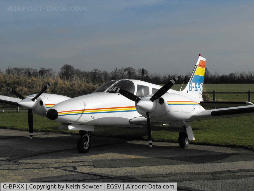 G-BPXX, 1979 Piper PA-34-200T Seneca II C/N 34-7970069, Visiting aircraft