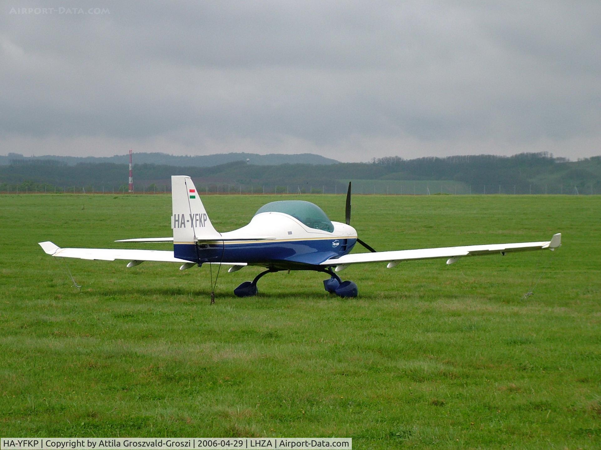 HA-YFKP, 2004 B & F Technik FK-14 Polaris C/N 014-042, Zalaegerszeg-Andráshida Airport, Hungary